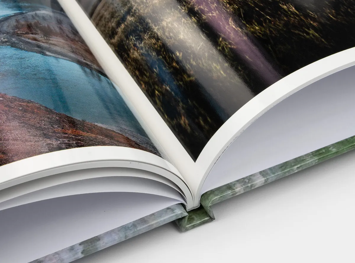 Fotobuch Ratgeber - Fotobuch auf glänzendem Bilderdruckpapier gestalten
