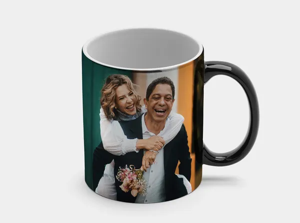 Zaubertasse mit eigenem Foto im Querformat